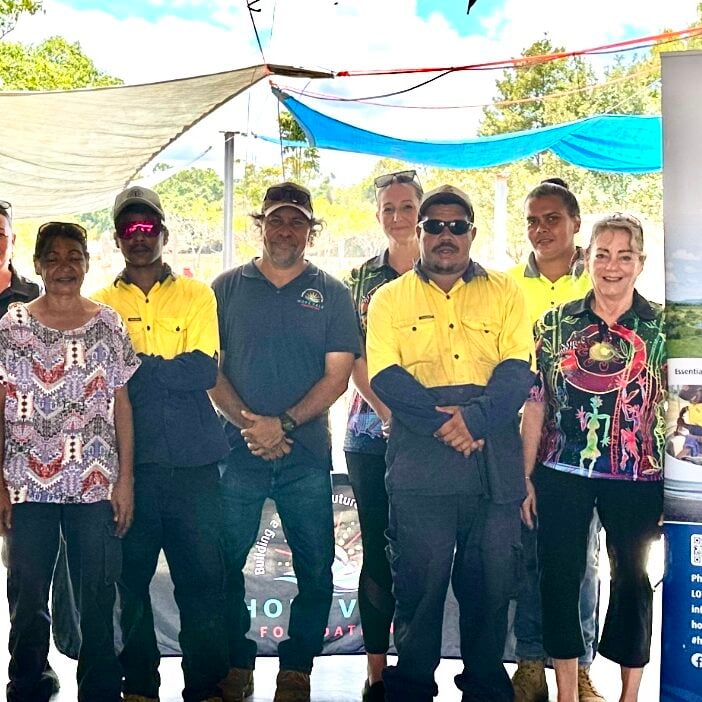 work crew_20251003_014535894_iOS (1)